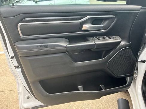Used 2023 RAM 1500 Big Horn AWD/4WD image 18