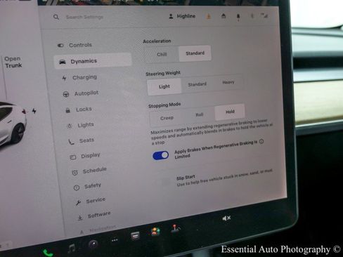 Used 2021 Tesla Model 3 Standard Range Plus image 27