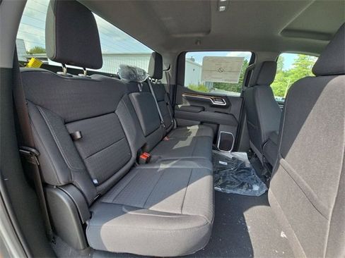 New 2026 GMC Sierra 1500 Elevation image 28