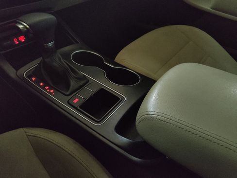 Used 2019 Kia Sorento FWD image 26