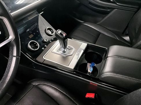 Used 2023 Land Rover Range Rover Evoque SE image 20