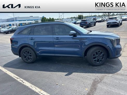 Used 2024 Kia Sorento S w/ Panoramic Sunroof Package FWD image 7
