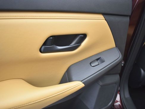 New 2025 Nissan Sentra SV w/ SV Premium Package image 15