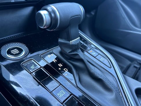 Certified 2024 Kia Niro EX image 23