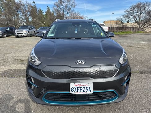 Used 2021 Kia Niro EX image 9
