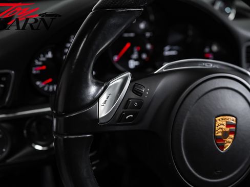 Used 2016 Porsche 911 Carrera Black Edition RWD image 39
