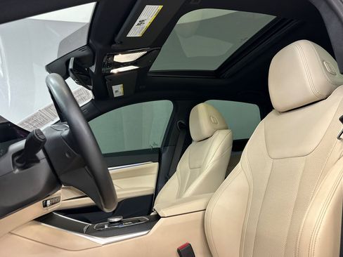 Used 2023 BMW i4 eDrive40 w/ Premium Package RWD image 24
