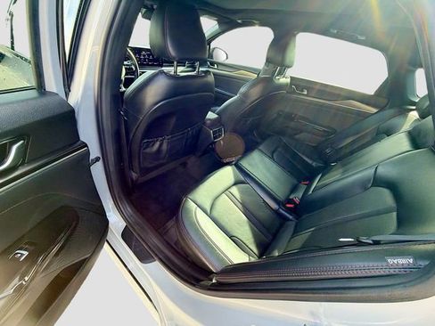 Used 2023 Kia K5 GT image 25