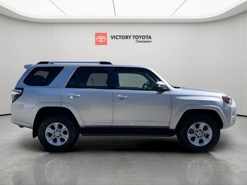 Used 2023 Toyota 4Runner SR5 Premium w/ Moonroof Package image 9