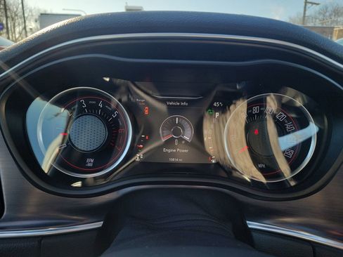 Certified 2018 Dodge Challenger R/T Scat Pack w/ Driver Convenience Group image 27