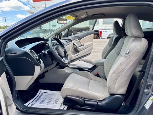 Used 2013 Honda Civic LX image 2