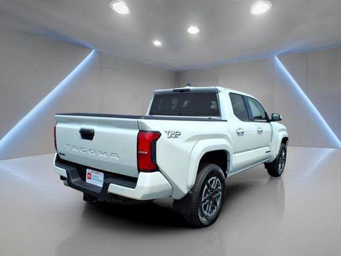 Certified 2026 Toyota Tacoma TRD Sport AWD/4WD image 25