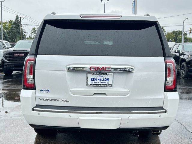 Used 2019 GMC Yukon XL Denali w/ Denali Ultimate Package AWD/4WD image 8