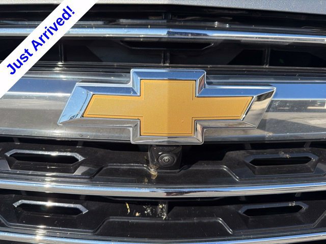 Used 2025 Chevrolet Traverse High Country FWD image 9