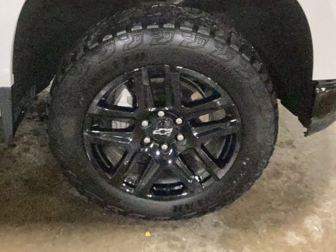 Used 2022 Chevrolet Silverado 1500 LT Trail Boss w/ Safety Package image 19