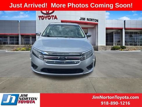 Used 2012 Ford Fusion SEL AWD/4WD image 2