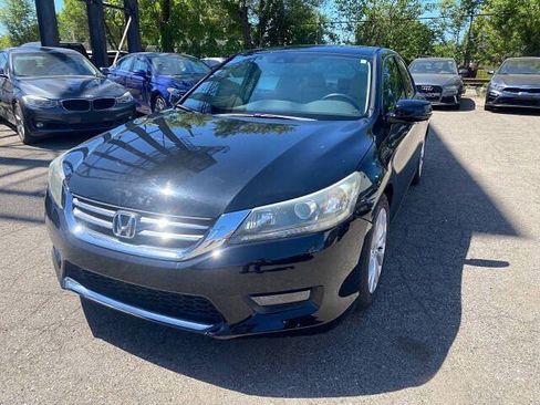 Used 2015 Honda Accord EX-L image 2