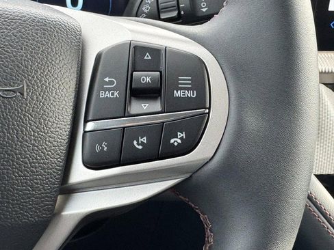 New 2026 Ford Explorer Active image 14