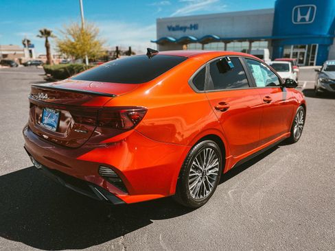 Used 2023 Kia Forte GT-Line w/ GT-Line Premium Package FWD image 8