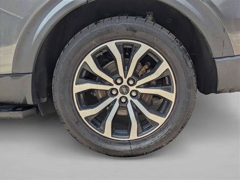 Used 2020 Ford Explorer ST w/ Premium Technology Package AWD/4WD image 9