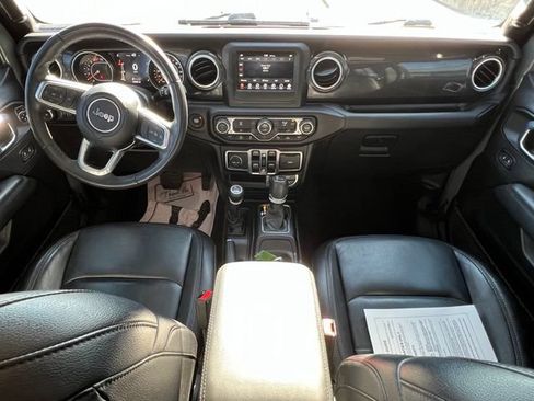 Used 2021 Jeep Wrangler Unlimited Sahara AWD/4WD image 2