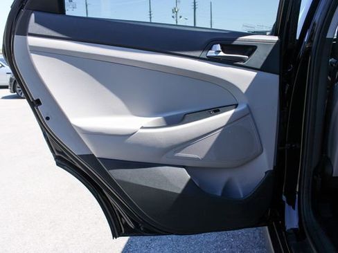 Used 2016 Hyundai Tucson Sport image 28