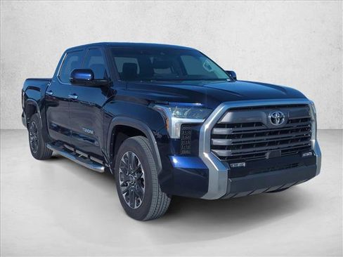 Used 2023 Toyota Tundra Limited image 3