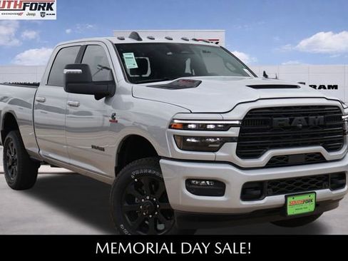 New 2026 RAM 2500 Laramie AWD/4WD image 1