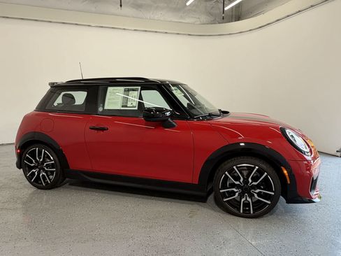 Certified 2026 MINI Cooper S FWD image 7