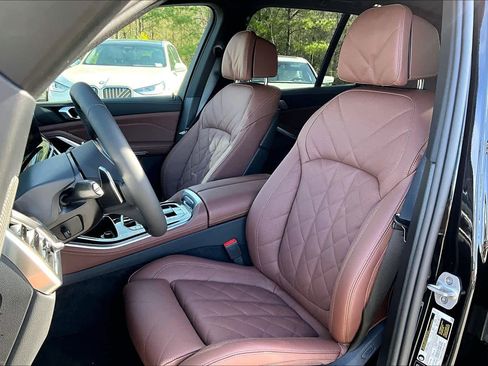New 2026 BMW X5 xDrive40i w/ Executive Package image 7