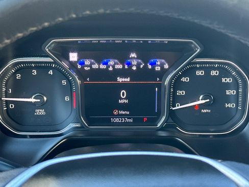 Used 2021 GMC Yukon XL SLT w/ Rear Media and Nav Package image 24