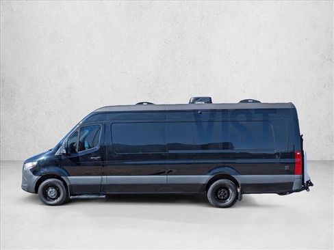Used 2021 Mercedes-Benz Sprinter 3500 image 8