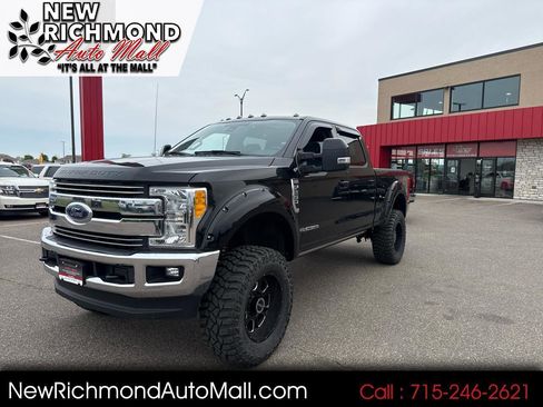 Used 2017 Ford F250 Lariat w/ Lariat Ultimate Package AWD/4WD image 1