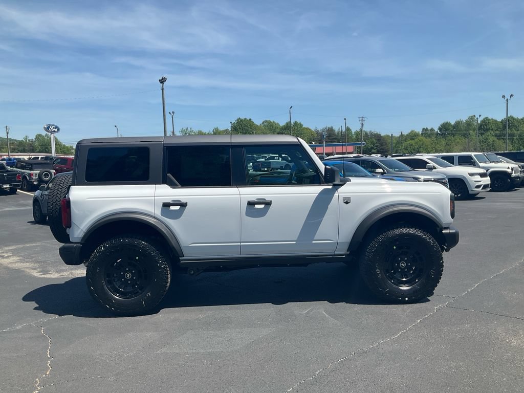 New 2026 Ford Bronco Big Bend w/ Black Diamond Package AWD/4WD image 4