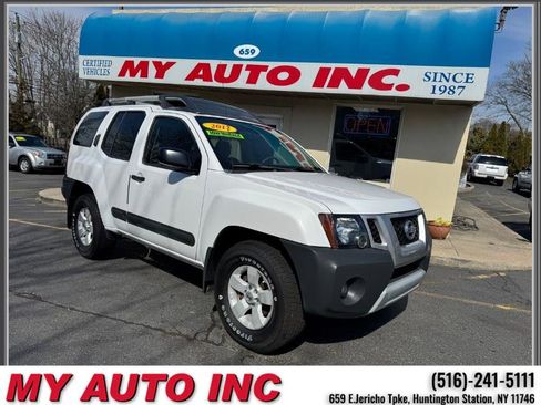 Used 2012 Nissan Xterra S image 1