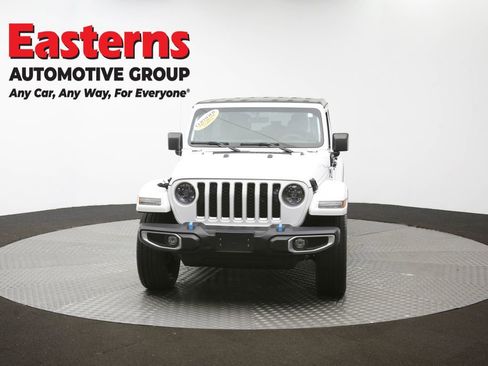 Used 2023 Jeep Wrangler Unlimited Sahara AWD/4WD image 57