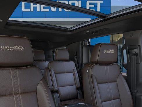 New 2026 Chevrolet Tahoe High Country AWD/4WD image 24