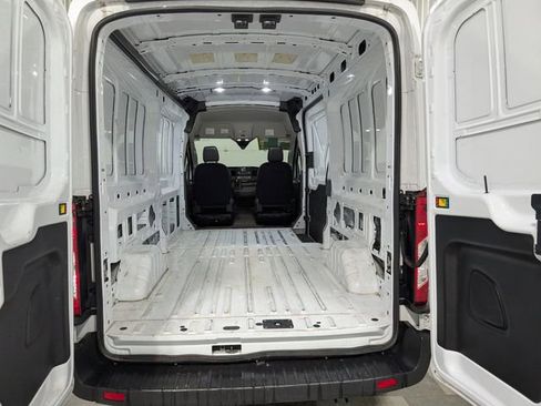 Used 2023 Ford Transit 250 Medium Roof RWD image 17
