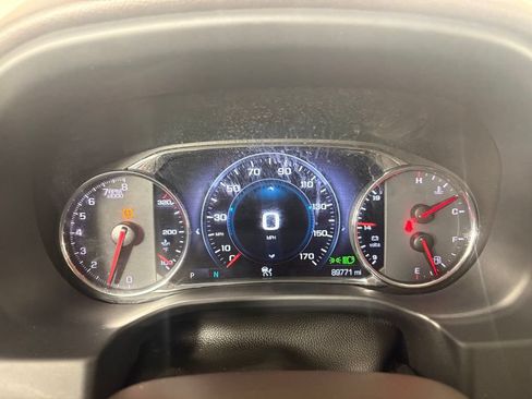 Used 2019 GMC Acadia Denali w/ Technology Package FWD image 23