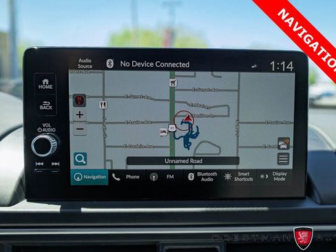 Used 2025 Honda Pilot Elite image 7