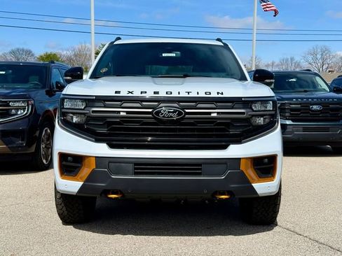 New 2026 Ford Expedition Tremor AWD/4WD image 3