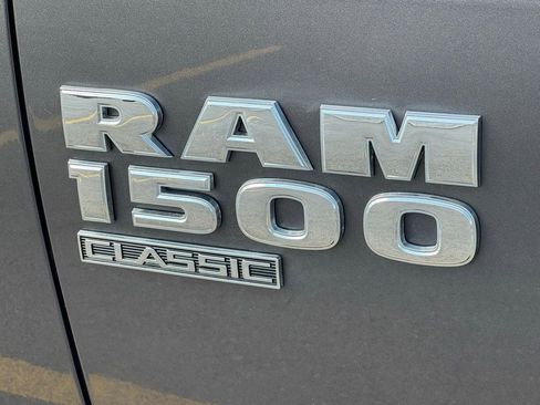 Used 2019 RAM 1500 Express AWD/4WD image 29