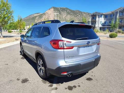 Used 2023 Subaru Ascent Premium w/ Convenience Package AWD/4WD image 5