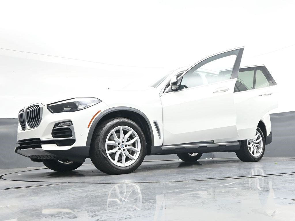 Used 2019 BMW X5 xDrive40i w/ Convenience Package AWD/4WD image 40