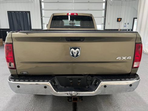 Used 2014 RAM 2500 Tradesman w/ Chrome Appearance Group AWD/4WD image 5