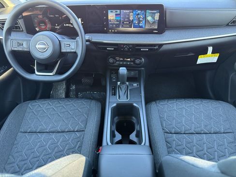 New 2026 Nissan Kicks SV w/ SV Premium Package image 10
