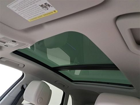 Used 2024 Audi Q3 2.0T Premium Plus image 20