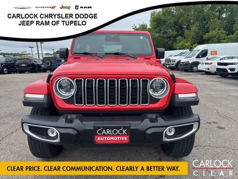 Used 2025 Jeep Wrangler Unlimited Sahara w/ Safety Group AWD/4WD image 3