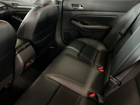 Used 2023 Nissan Altima 2.5 SR image 12