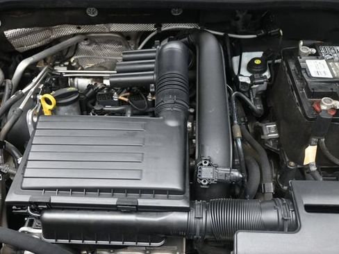Used 2018 Volkswagen Jetta SE FWD image 28